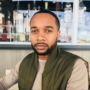 Meet your Posher, Angelo